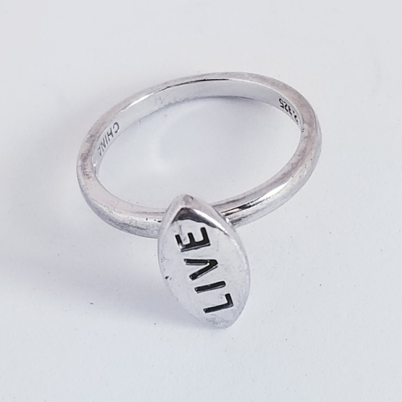 .925 Sterling Silver LIVE Ring Modern Word Size 7 - Picture 7 of 8